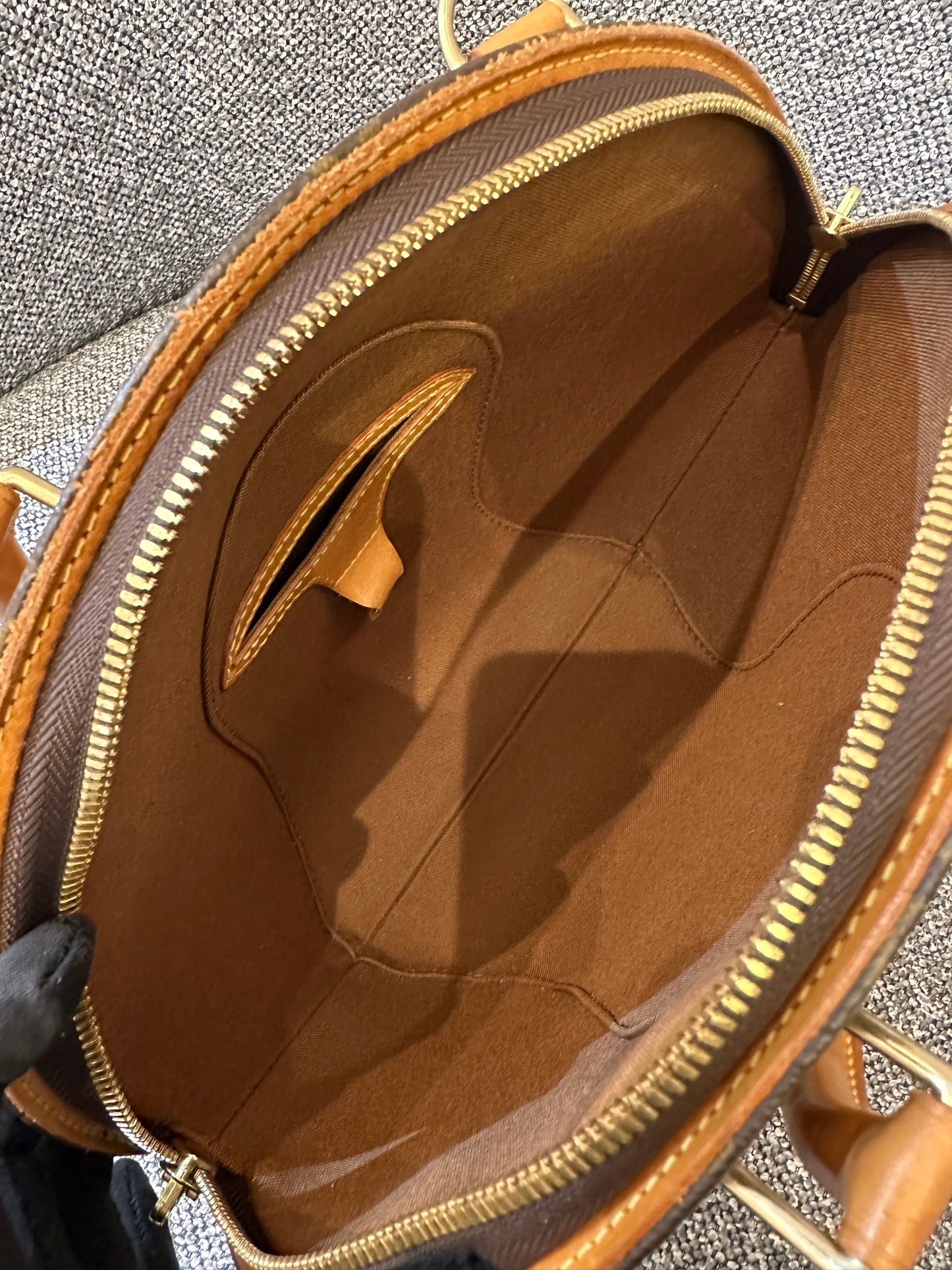 Louis Vuitton Ellipse PM Handbag in Monogram Canvas