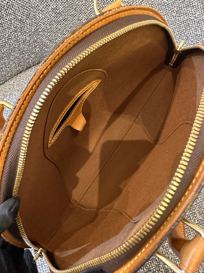 Louis Vuitton Ellipse PM Handbag in Monogram Canvas