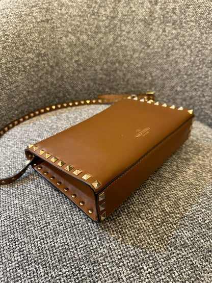 Valentino Garavani Rockstud in Brown Leather