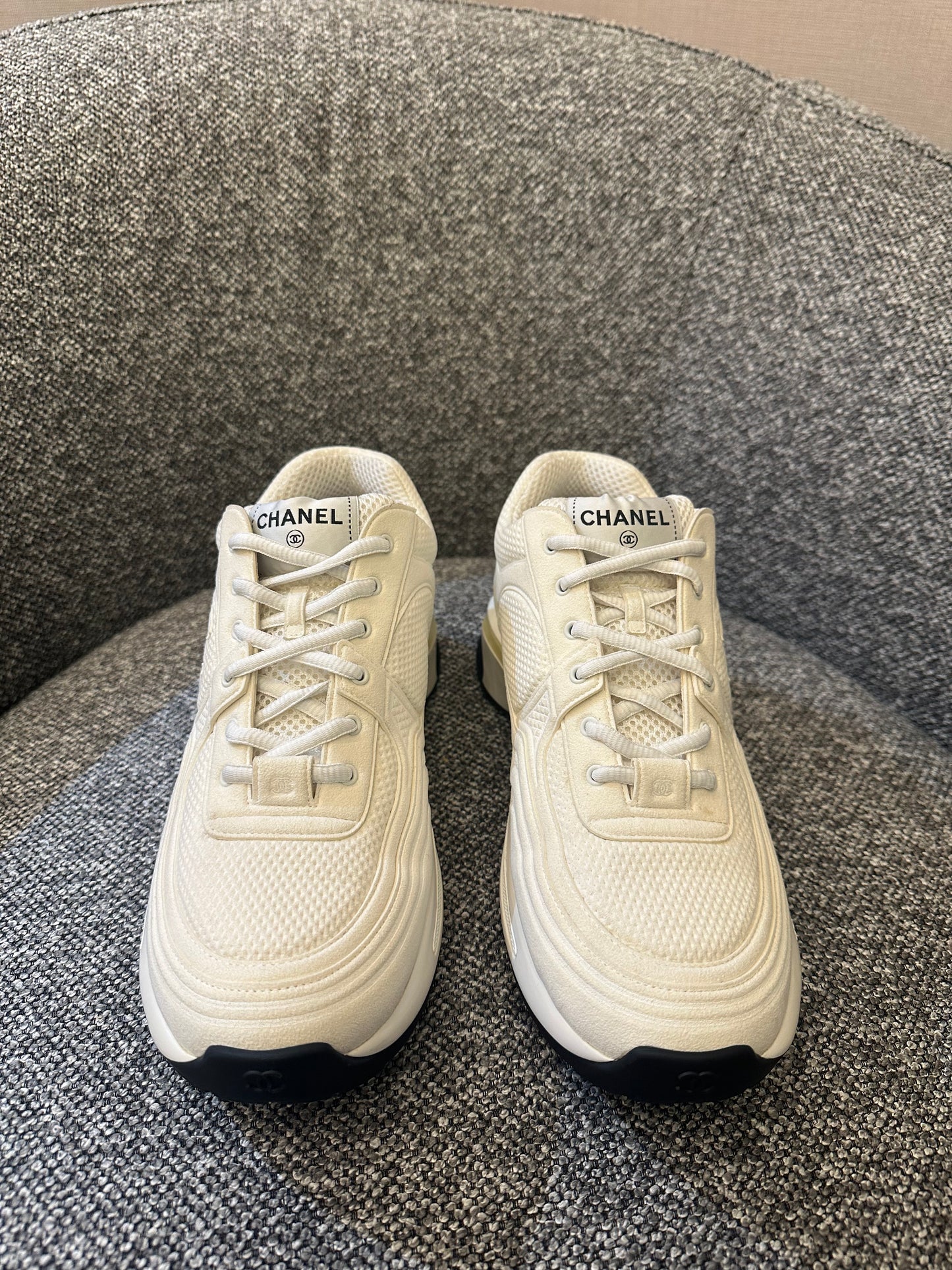 Chanel 24s Sneakers in White Fabric and Leather