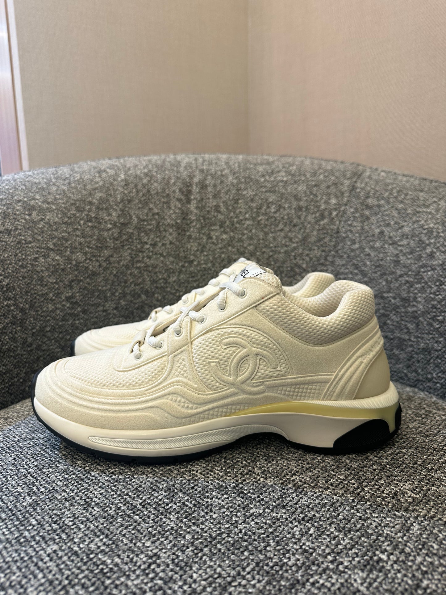 Chanel 24s Sneakers in White Fabric and Leather