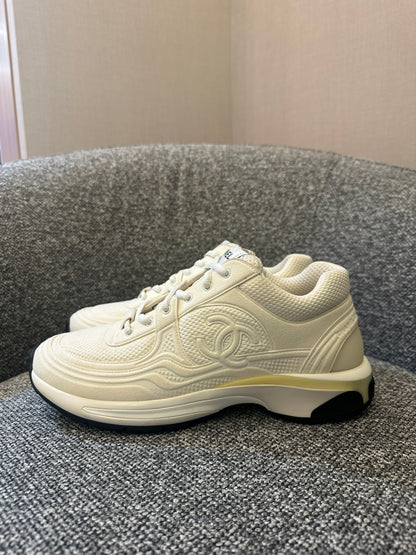 Chanel 24s Sneakers in White Fabric and Leather