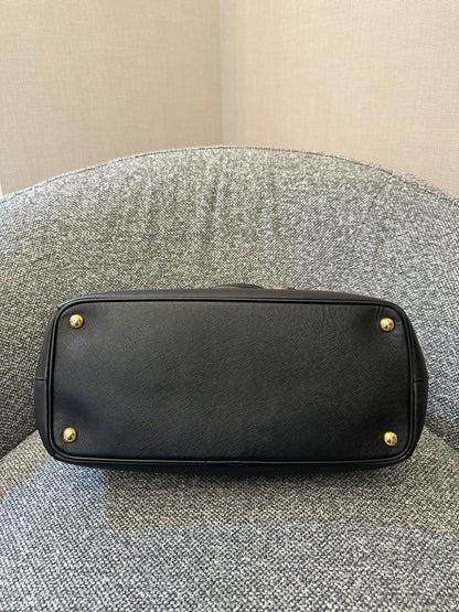 Prada Galleria Saffiano Leather Double Zip Tote Bag in Black