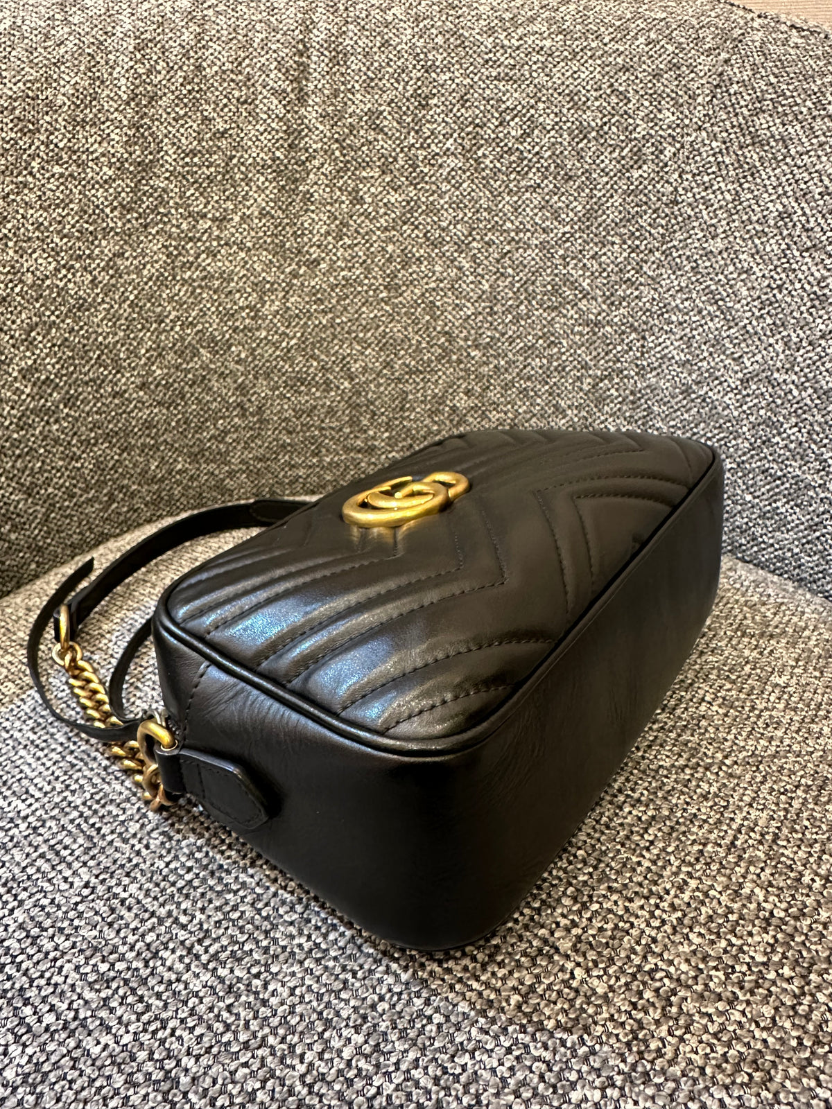 Gucci GG Marmont Small Camera Bag in Black Quilted Leather