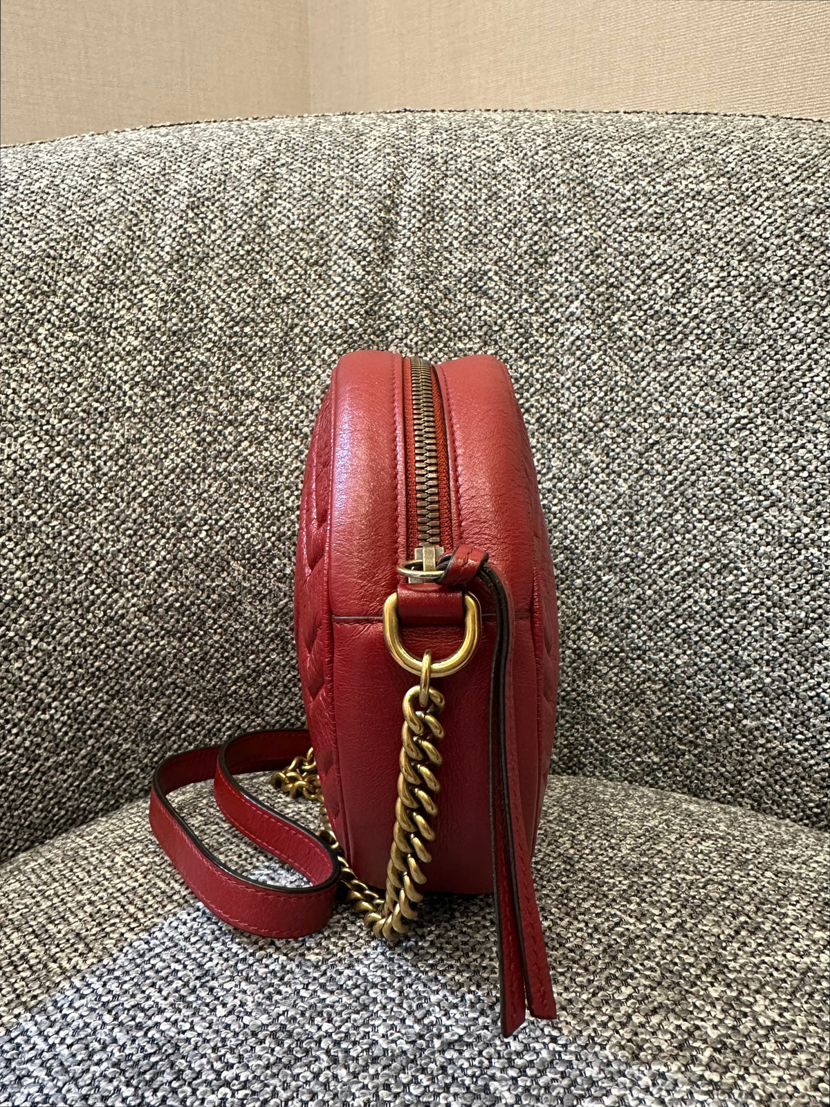 Gucci GG Marmont Round Mini Crossbody Bag in Red Quilted Leather