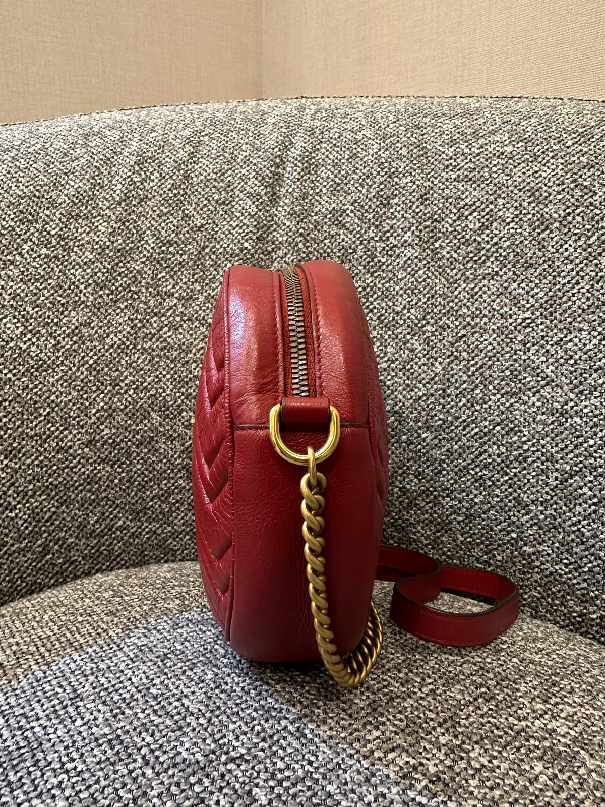 Gucci GG Marmont Round Mini Crossbody Bag in Red Quilted Leather