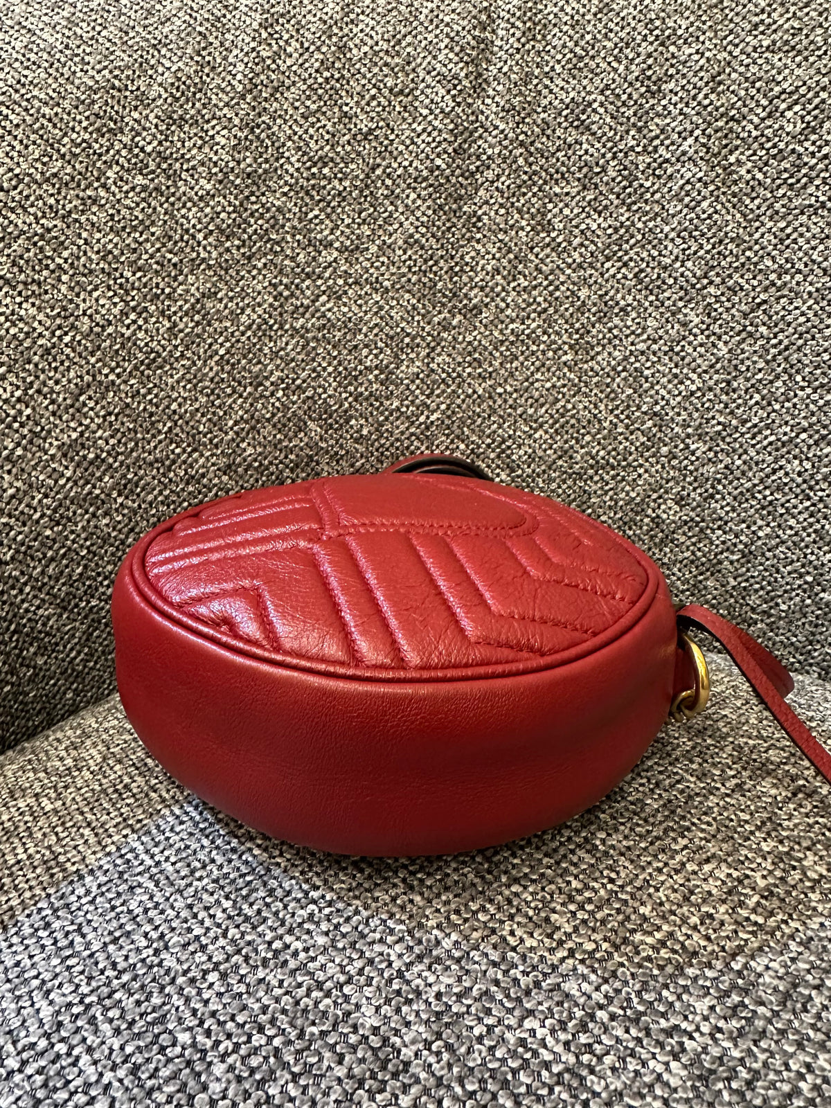 Gucci GG Marmont Round Mini Crossbody Bag in Red Quilted Leather