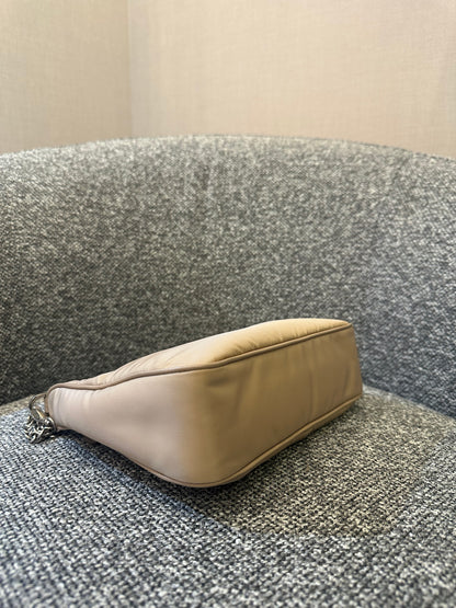 Prada Re-Edition 2005 Mini Hobo Bag in Beige