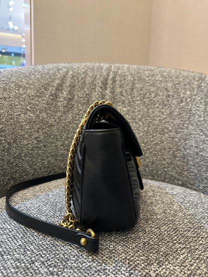 Gucci GG Marmont Shoulder Bag in Black Leather