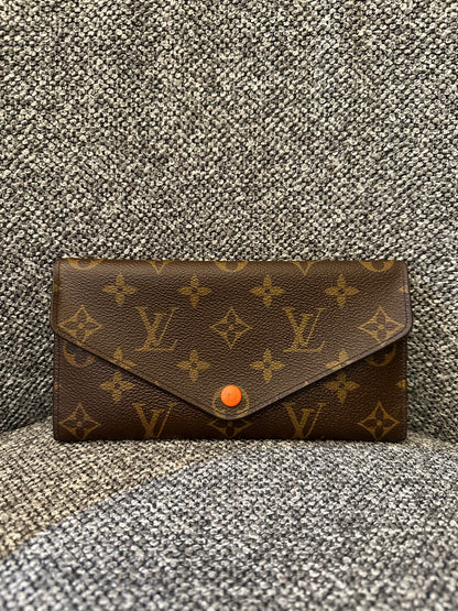 Louis Vuitton Josephine Wallet in Monogram Canvas