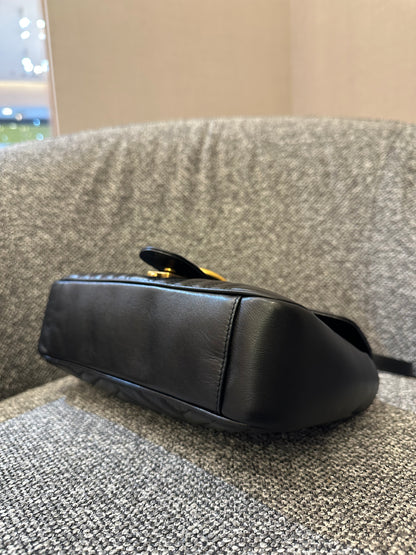 Gucci GG Marmont Shoulder Bag in Black Leather