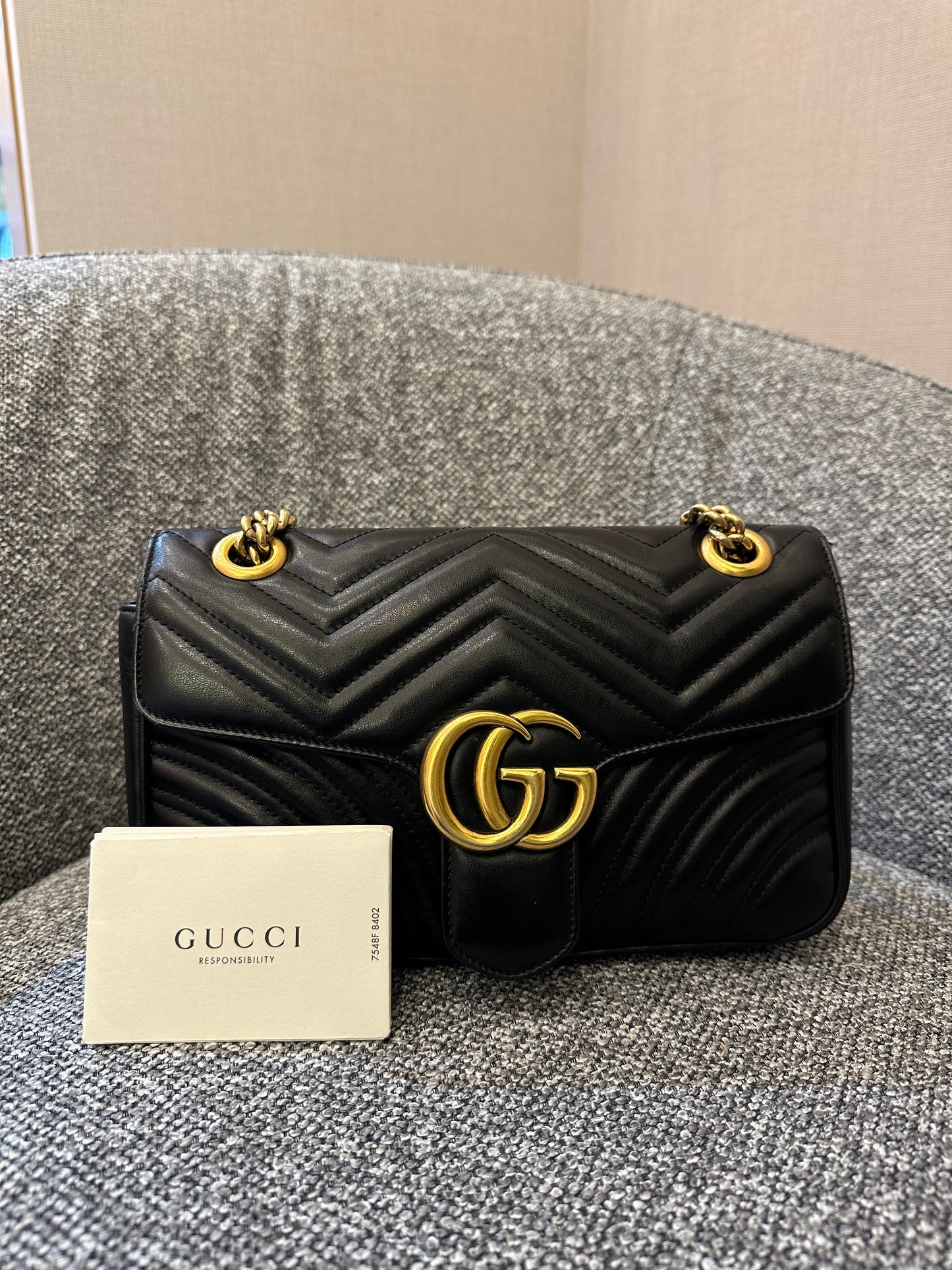 Gucci GG Marmont Shoulder Bag in Black Leather