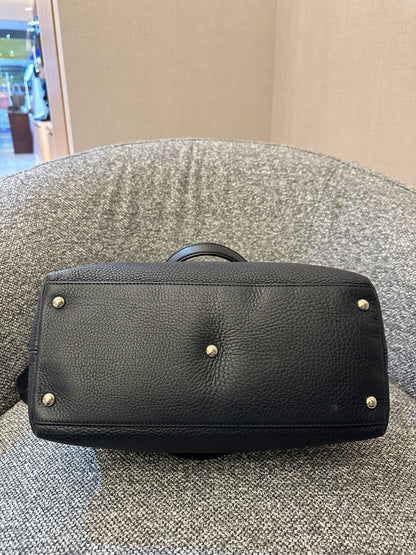 Gucci Soho Top Handle Bag in Black Grained Leather