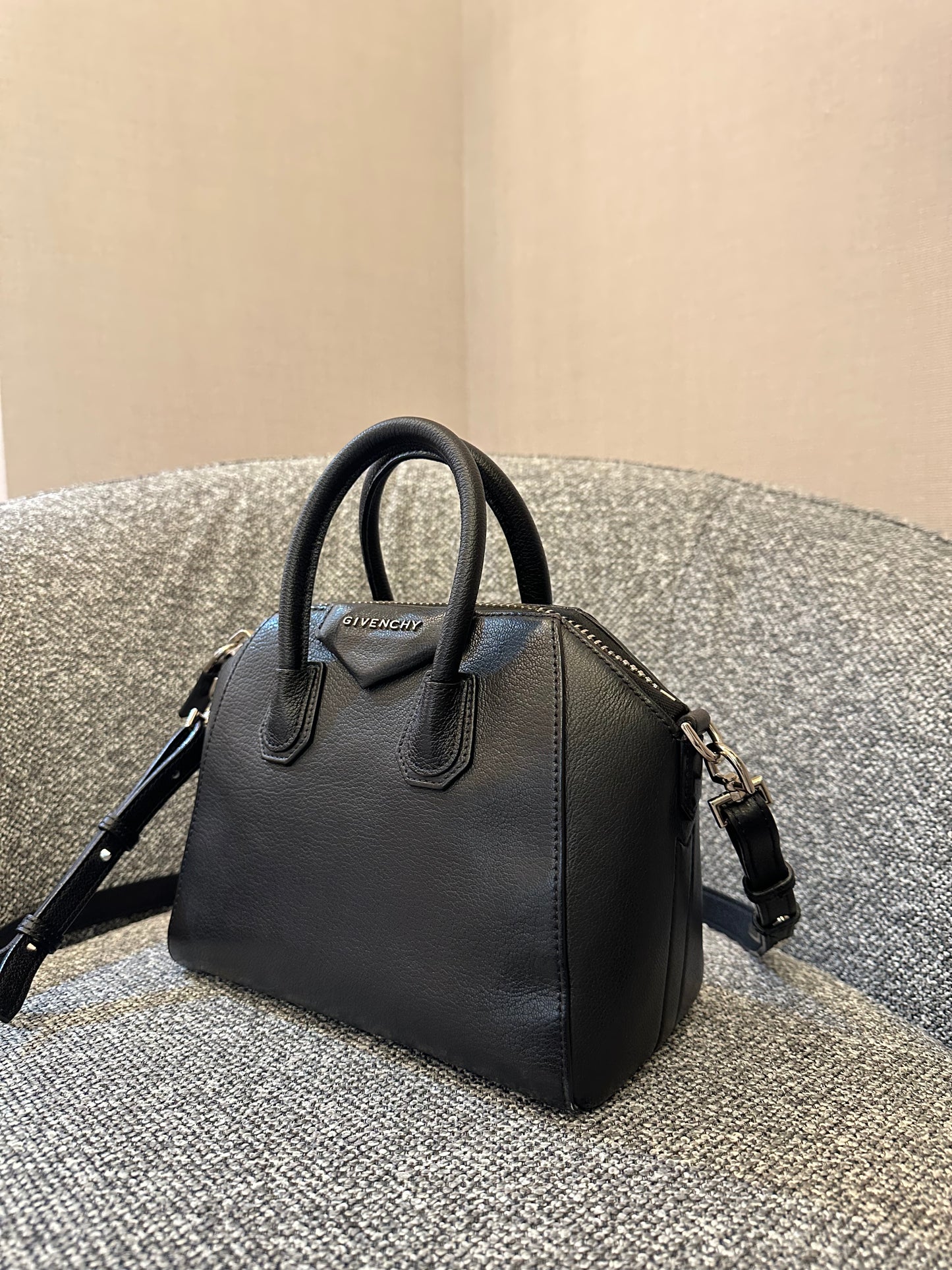 Givenchy Antigona Satchel in Black Leather