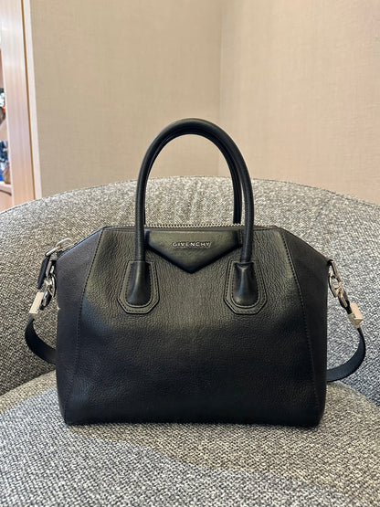 Givenchy Antigona Small Satchel in Black Leather