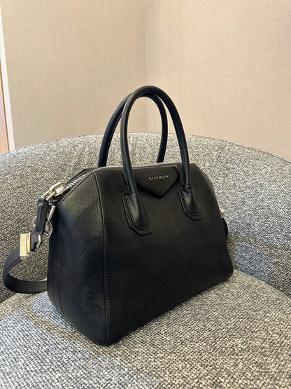 Givenchy Antigona Small Satchel in Black Leather