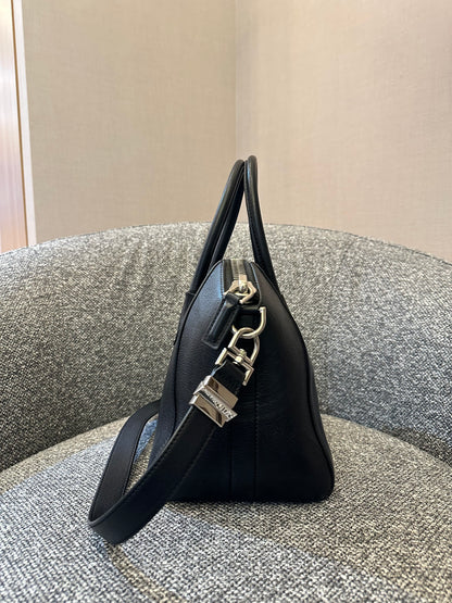 Givenchy Antigona Small Satchel in Black Leather