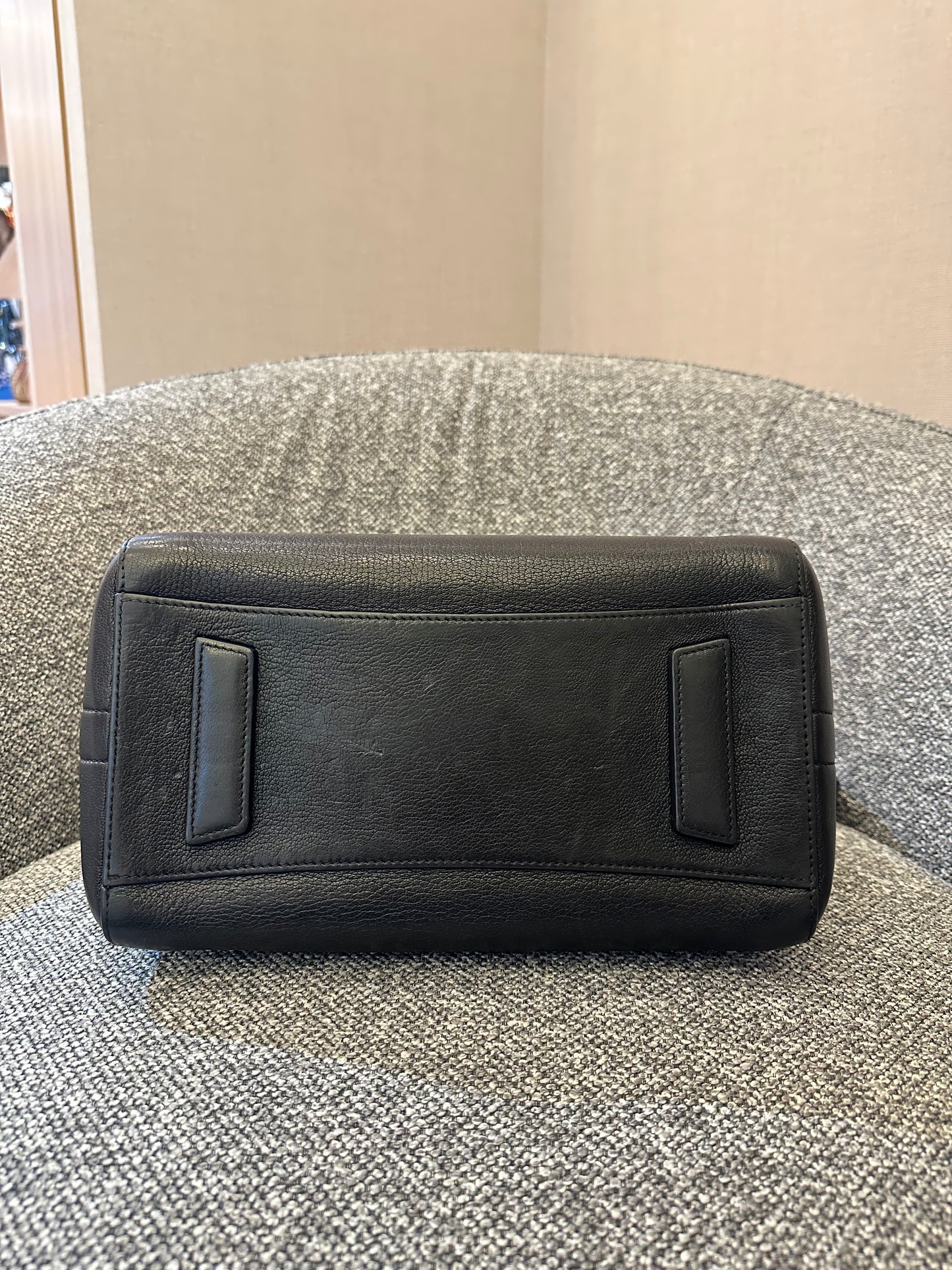 Givenchy Antigona Small Satchel in Black Leather