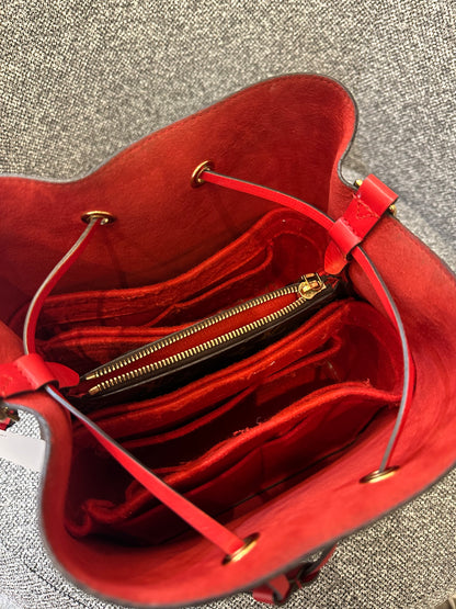 Louis Vuitton NeoNoe MM Bucket Bag in Monogram Canvas with Red Coquelicots Leather Trim