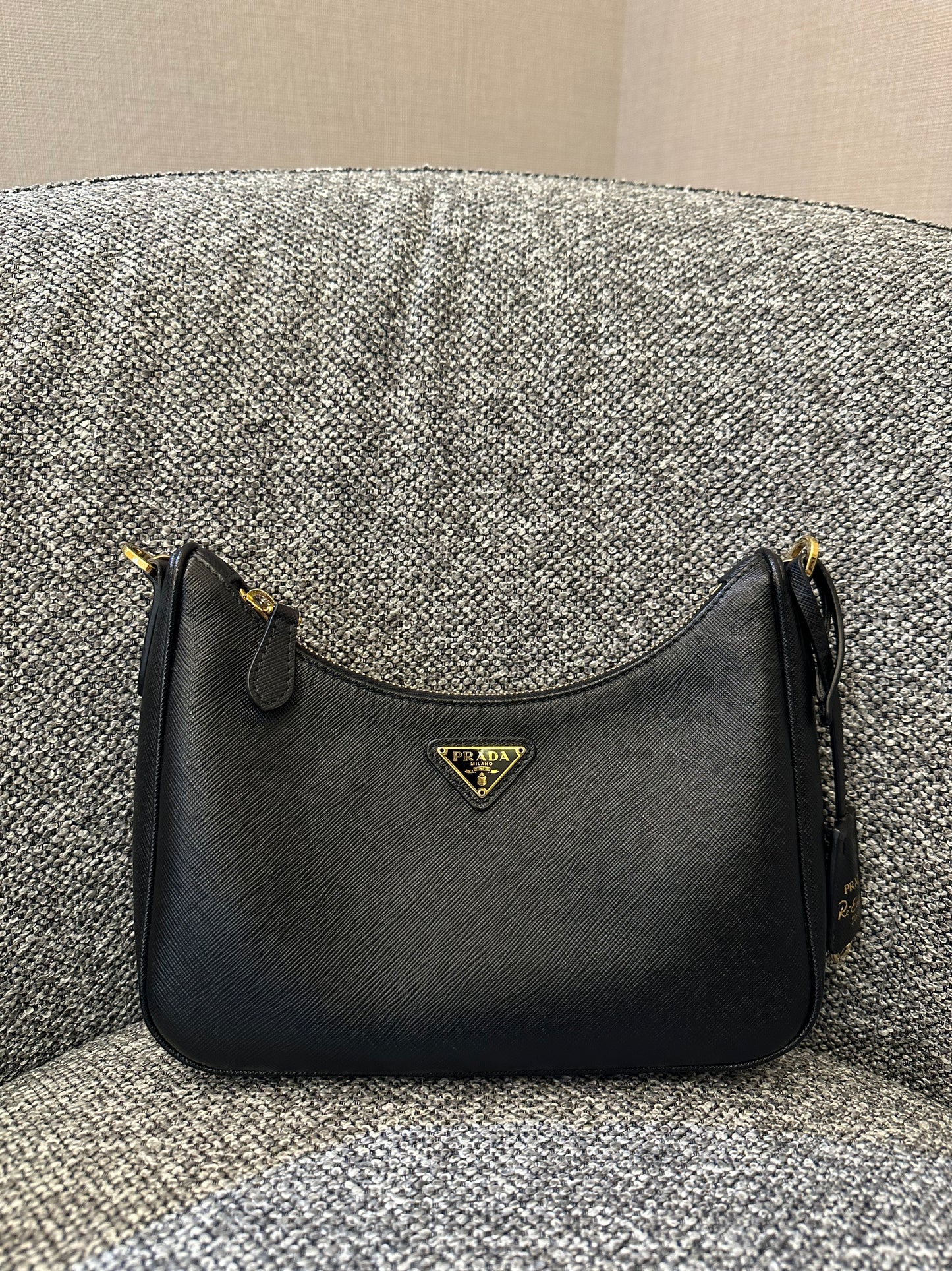 Prada Re-Edition 2005 In Black Saffiano Leather
