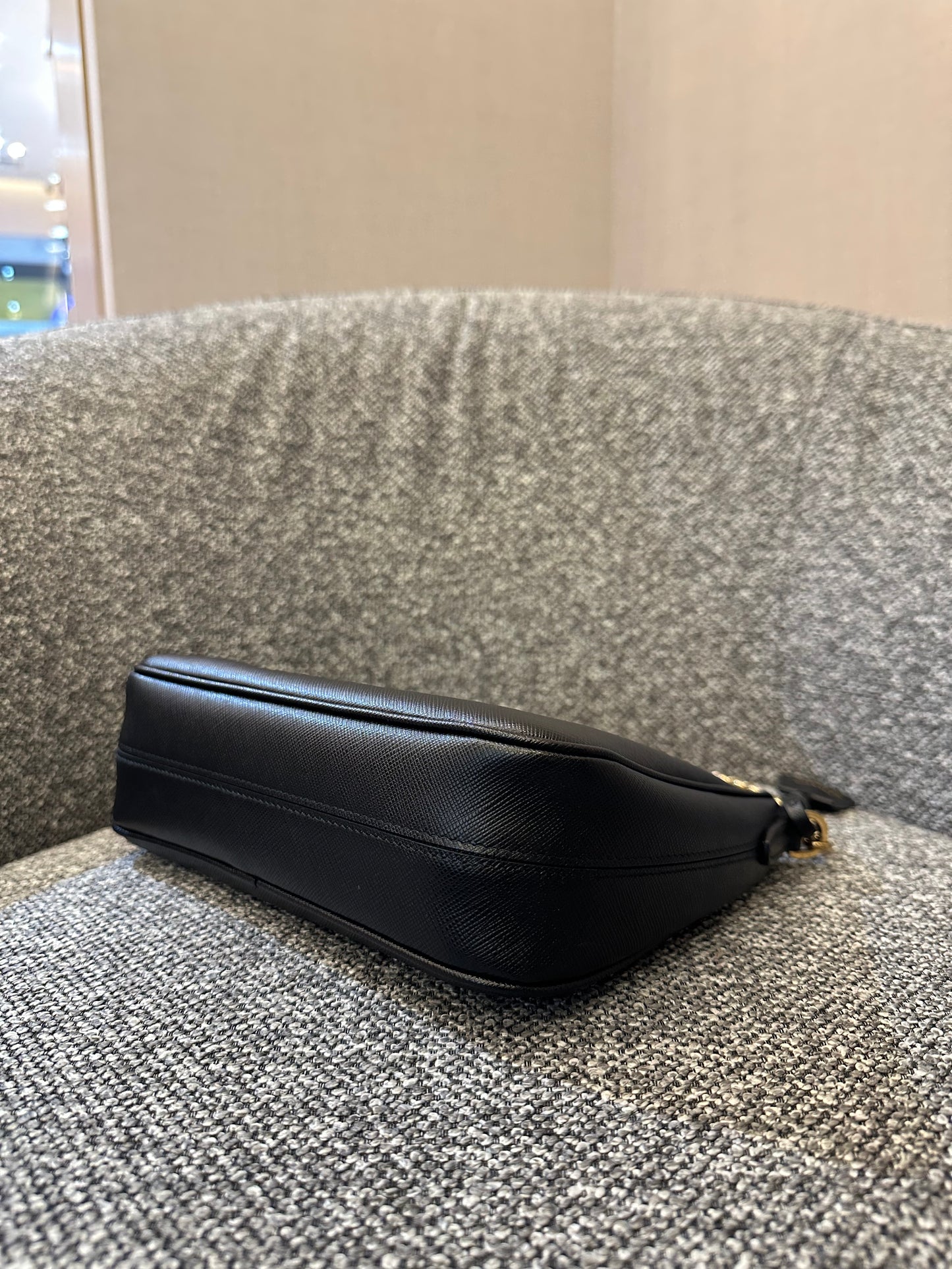 Prada Re-Edition 2005 In Black Saffiano Leather