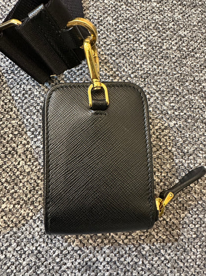 Prada Re-Edition 2005 In Black Saffiano Leather