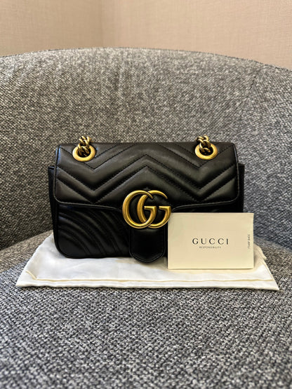 Gucci GG Marmont Matelasse Shoulder Bag in Black Leather