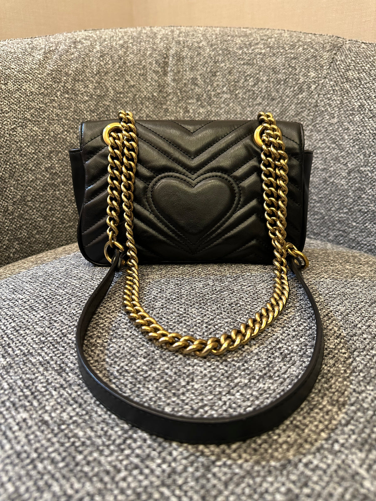 Gucci GG Marmont Matelasse Shoulder Bag in Black Leather