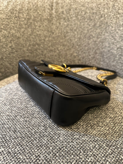 Gucci GG Marmont Matelasse Shoulder Bag in Black Leather