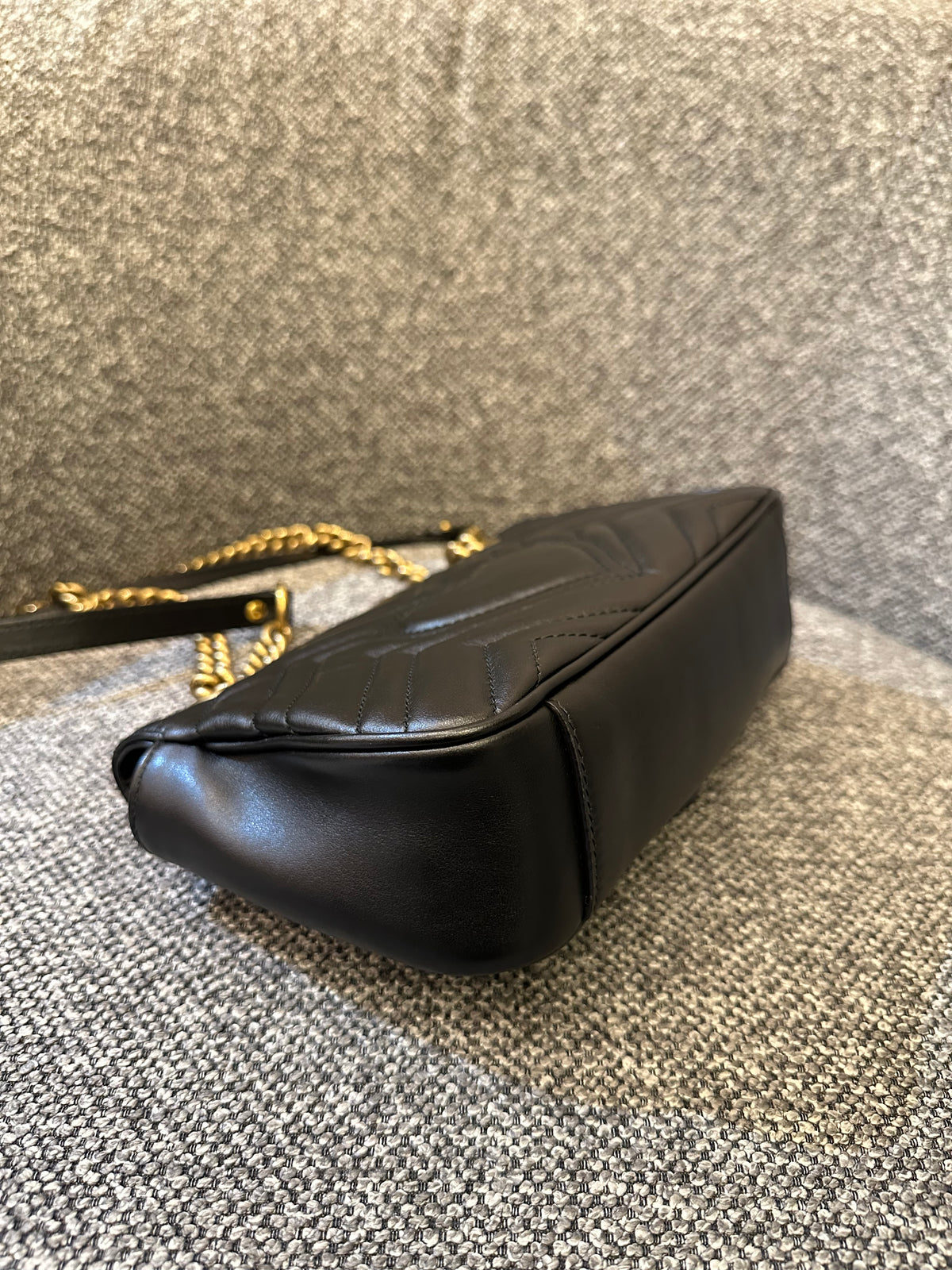Gucci GG Marmont Matelasse Shoulder Bag in Black Leather