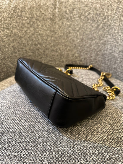 Gucci GG Marmont Matelasse Shoulder Bag in Black Leather