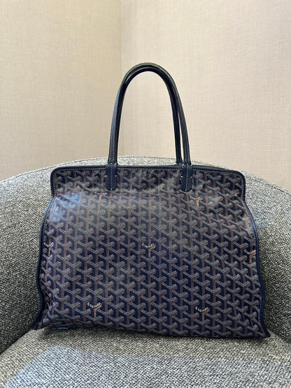 Goyard Hardy Tote Bag w/ Pouch In Navy Blue