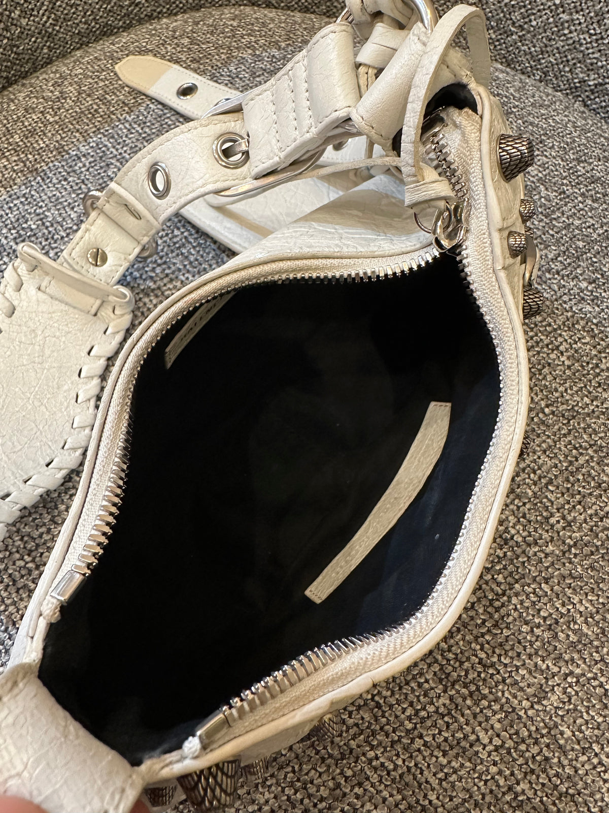 Balenciaga Le Cagole Shoulder Bag in White