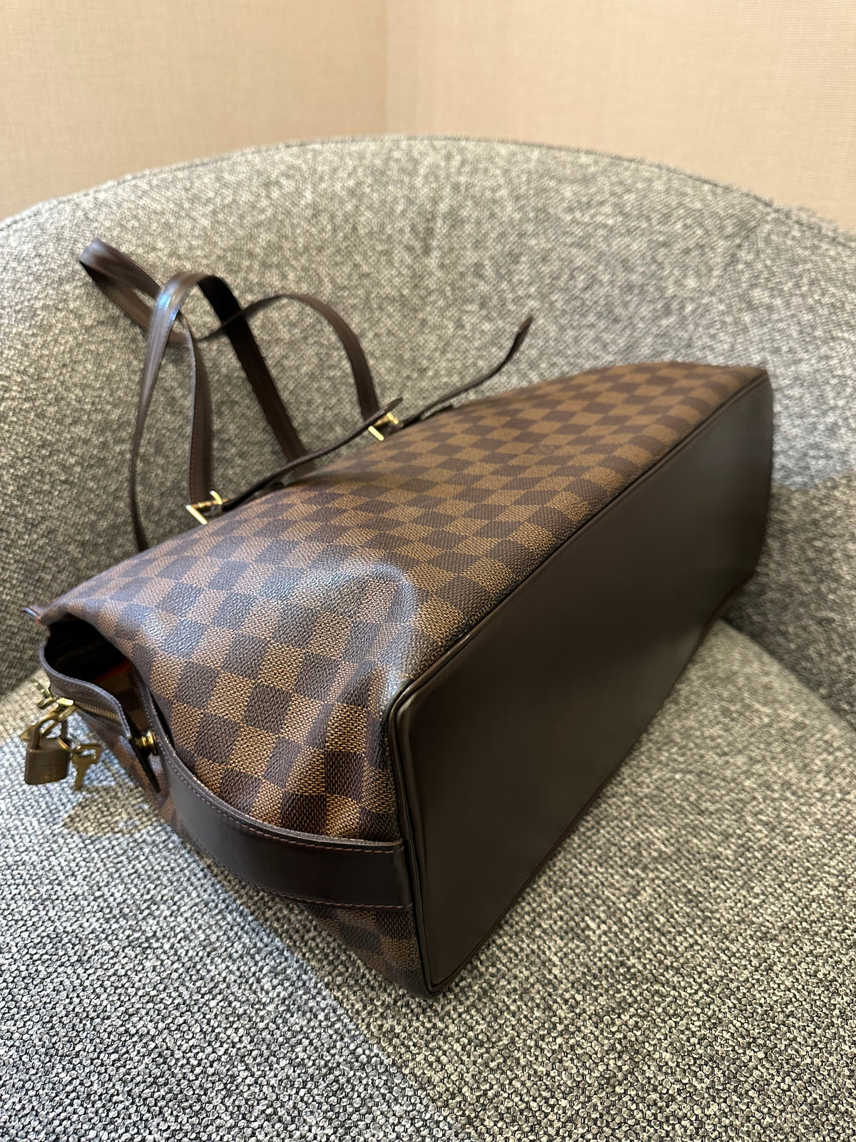 Louis Vuitton Damier Ebene Chelsea Tote Bag