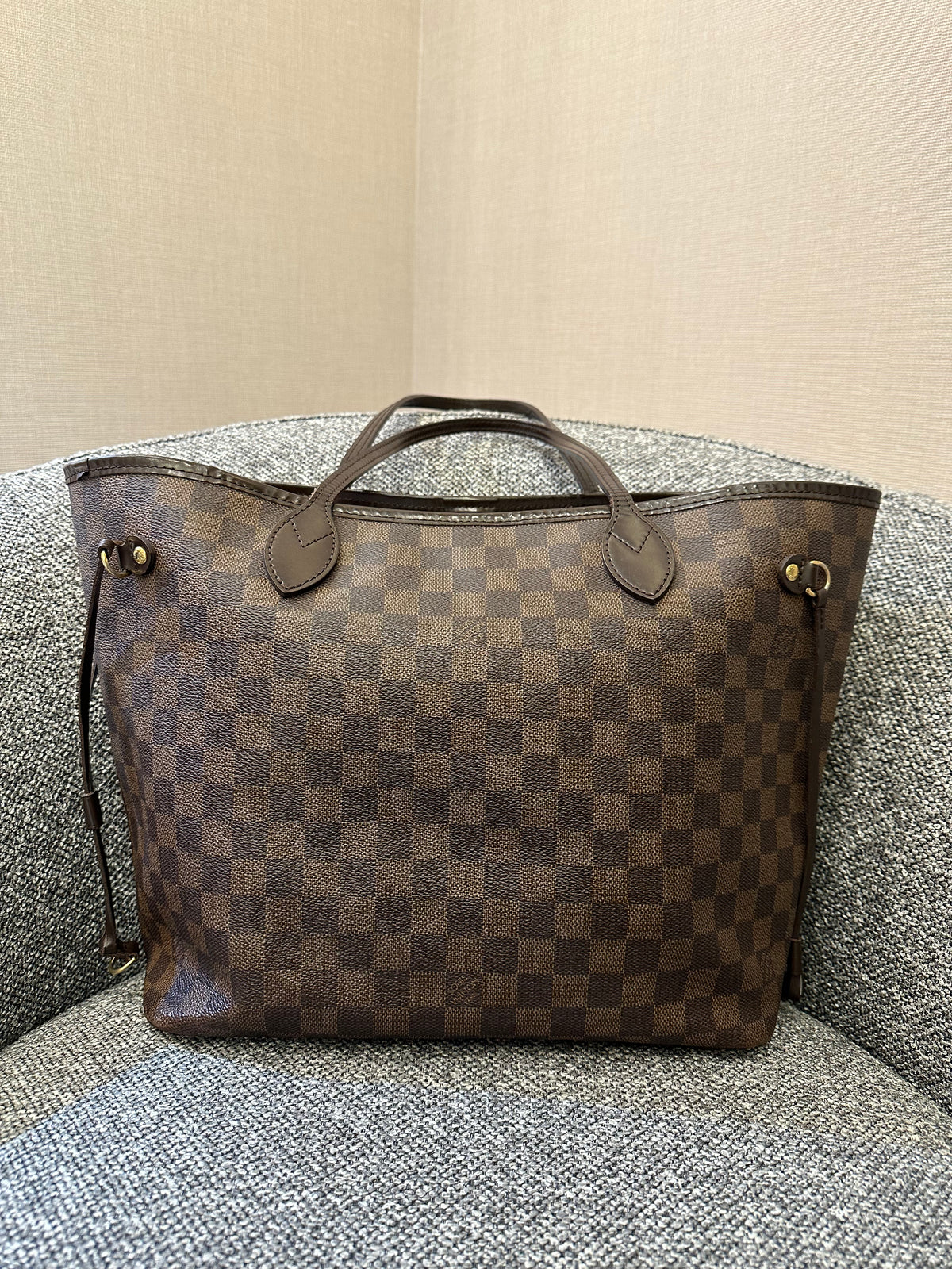 Louis Vuitton Damier Ebene Neverfull Tote Bag