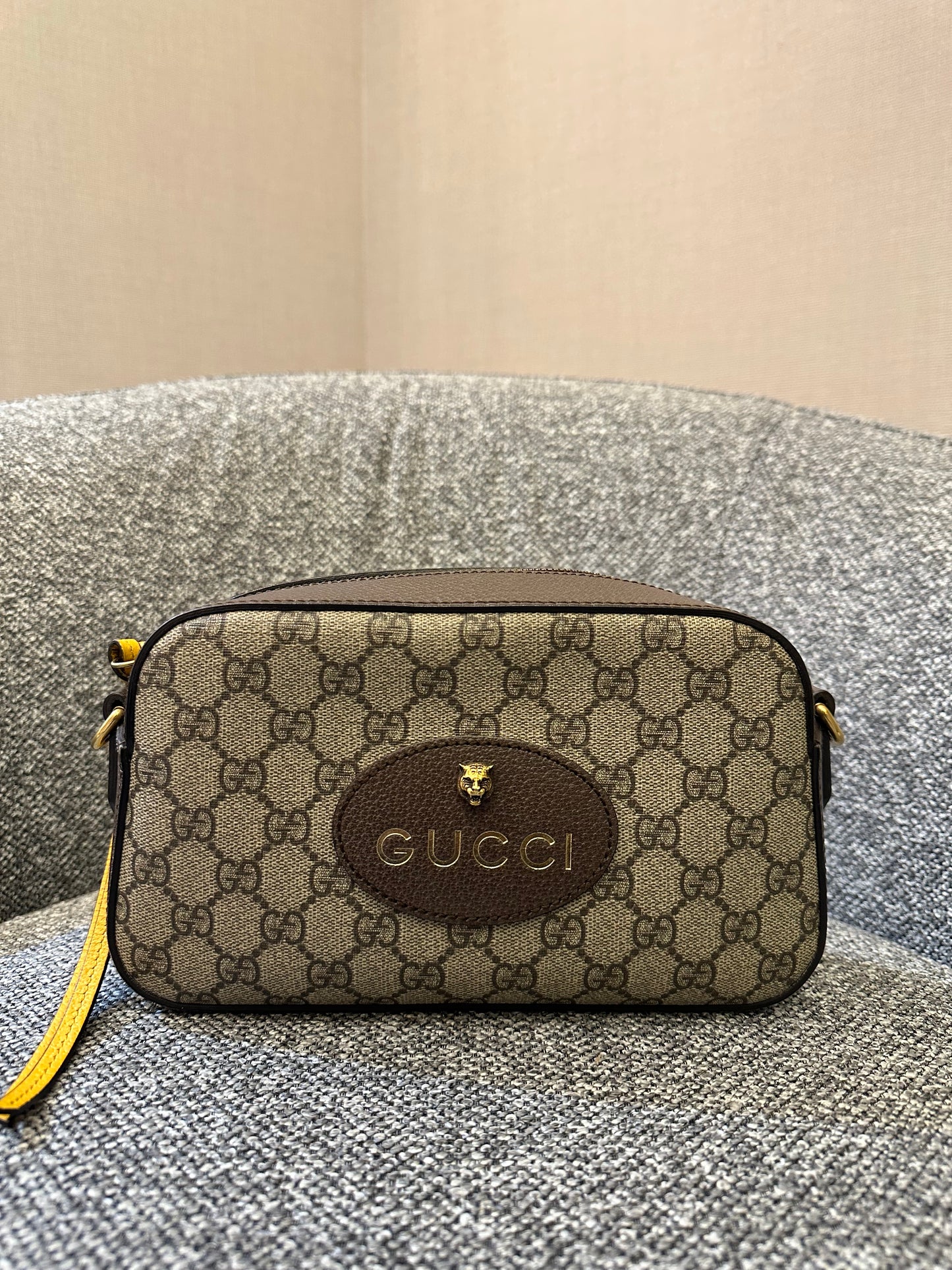 Gucci Neo Vintage GG Supreme Messenger Bag