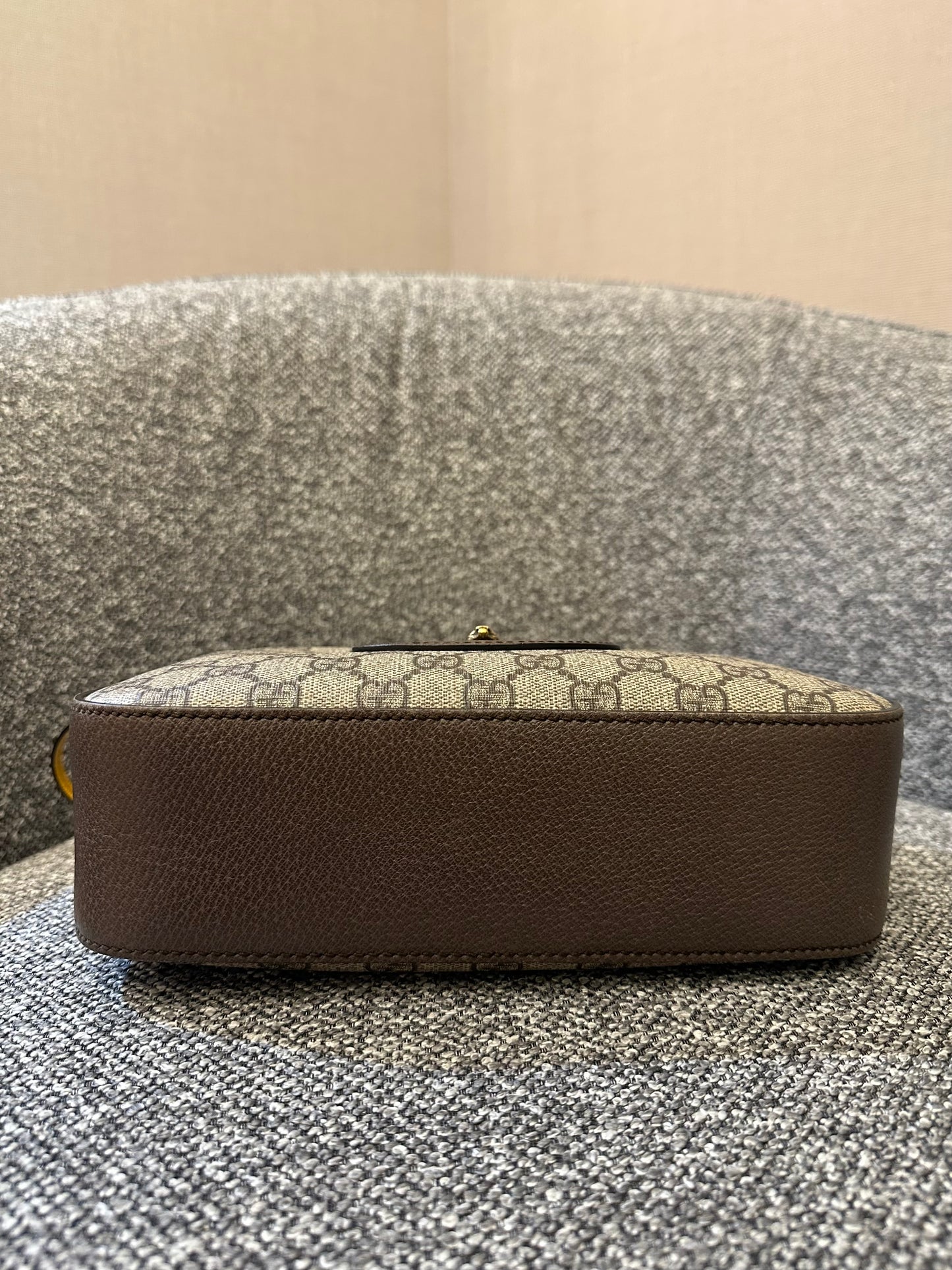 Gucci Neo Vintage GG Supreme Messenger Bag