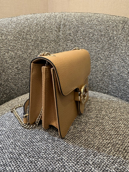 Gucci Interlocking G Chain Strap Shoulder Bag In Beige Leather
