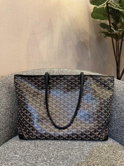 Goyard Artois Tote Bag in Black