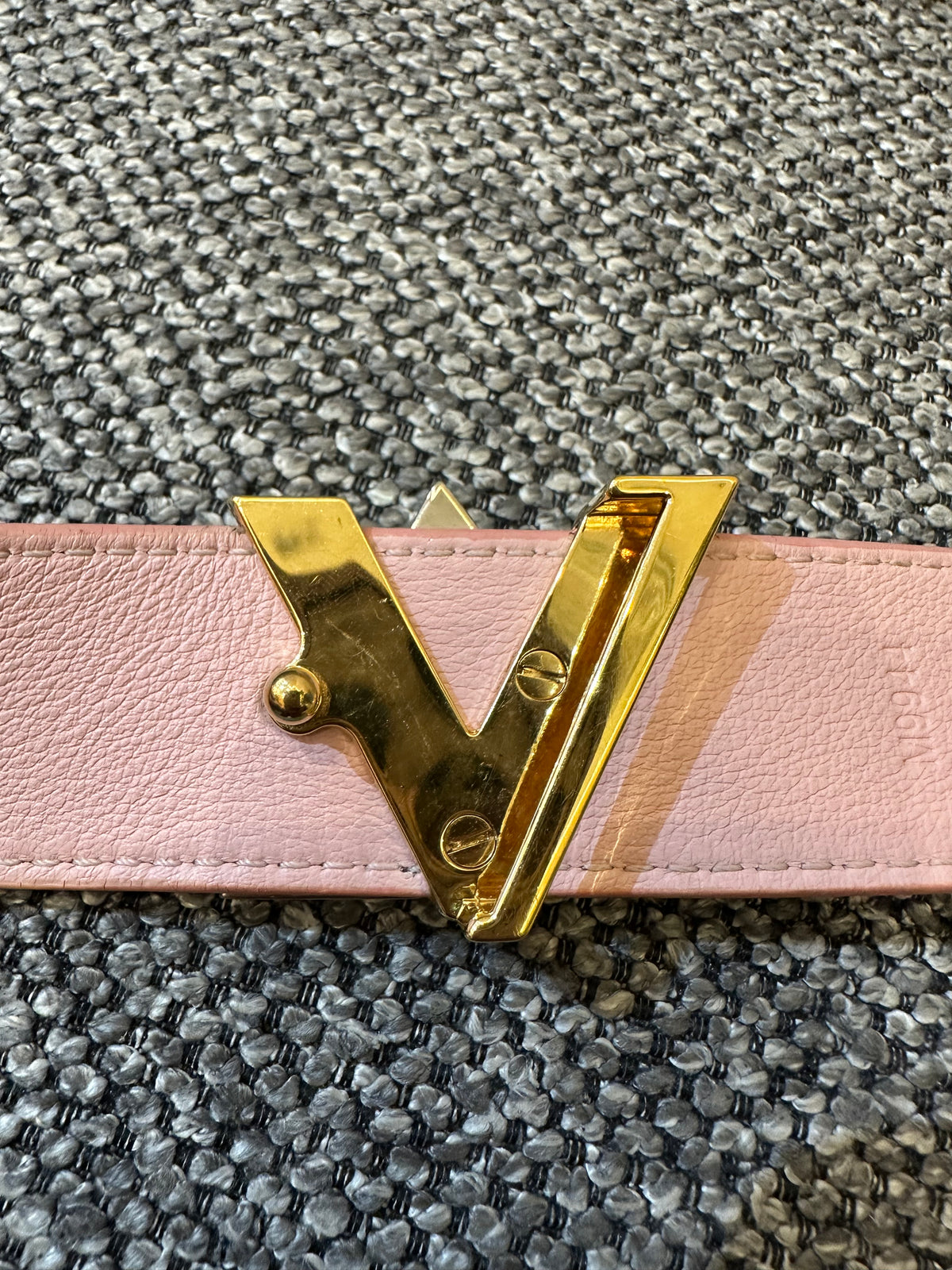 Louis Vuitton Rose Ballerine Epi Leather Twist Belt
