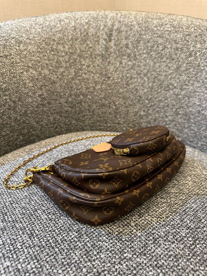 Louis Vuitton Multi Pochette Accessoires in Brown Monogram Canvas