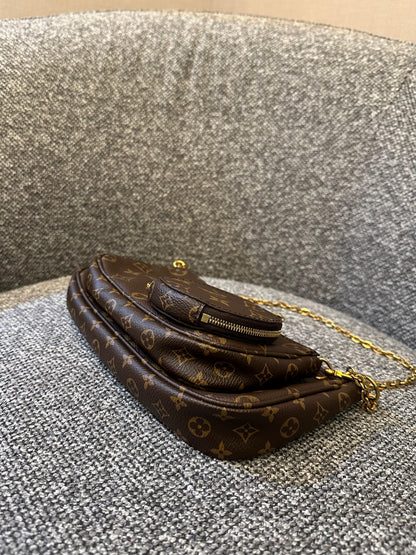 Louis Vuitton Multi Pochette Accessoires in Brown Monogram Canvas
