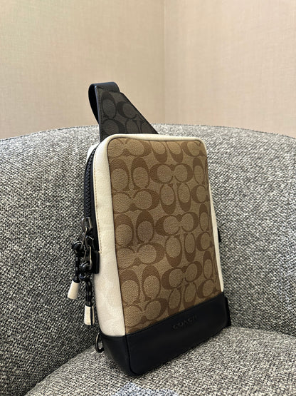 Coach Turner Pack in Signature Coated Canvas
