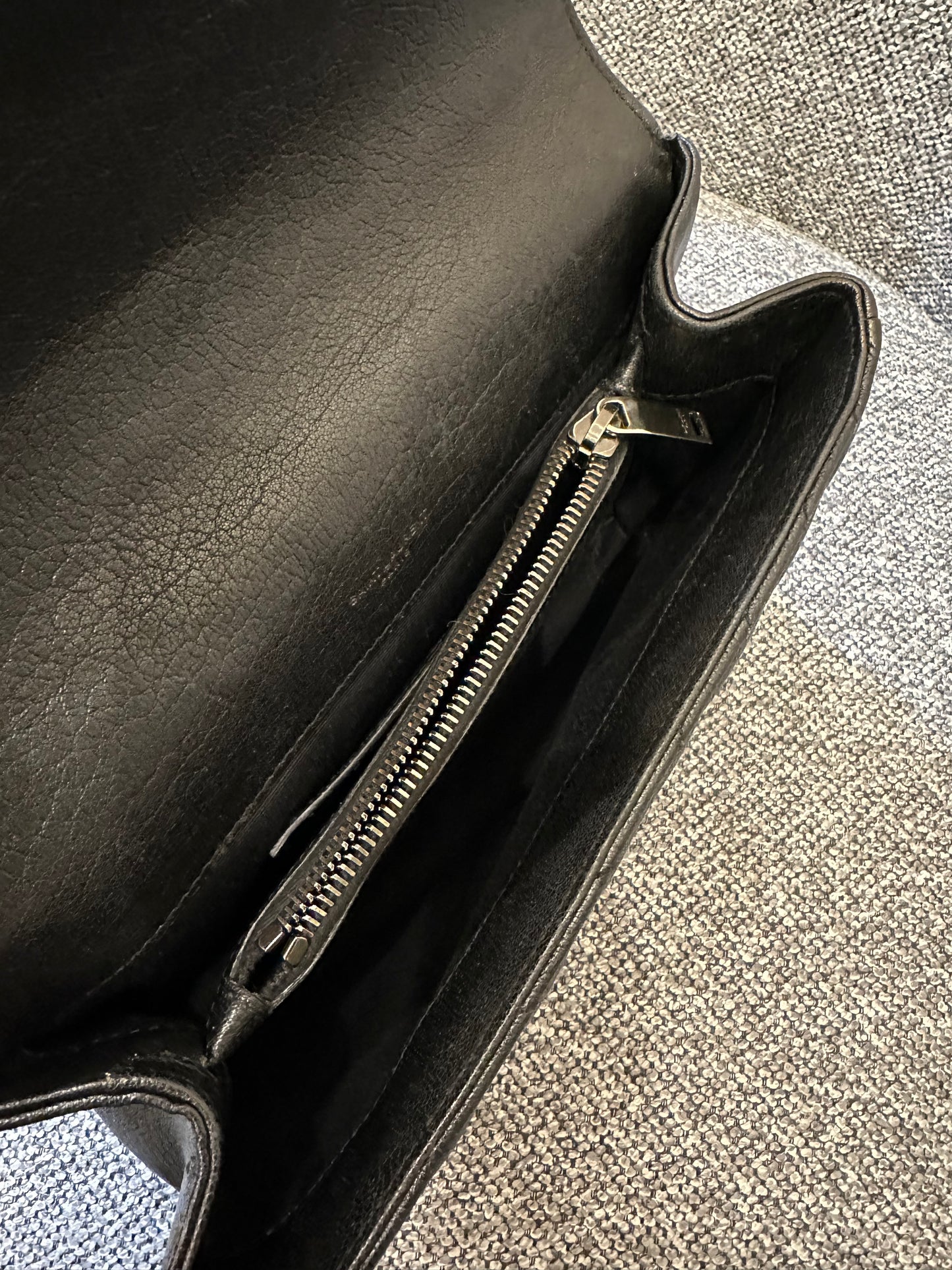 Yves Saint Laurent College Bag In Black Quilted Chevron Leather