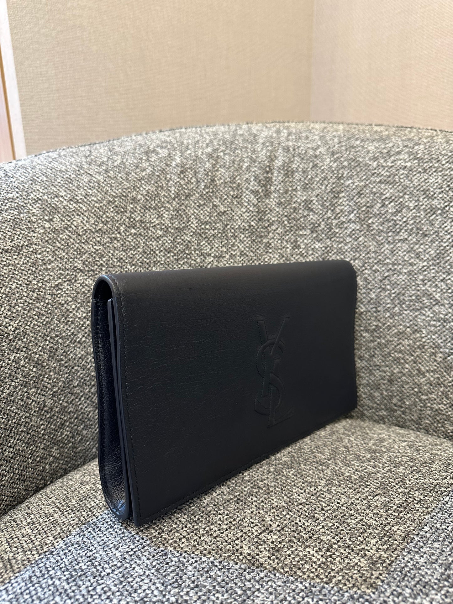 Yves Saint Laurent Belle De Jour Clutch in Navy Blue Leather