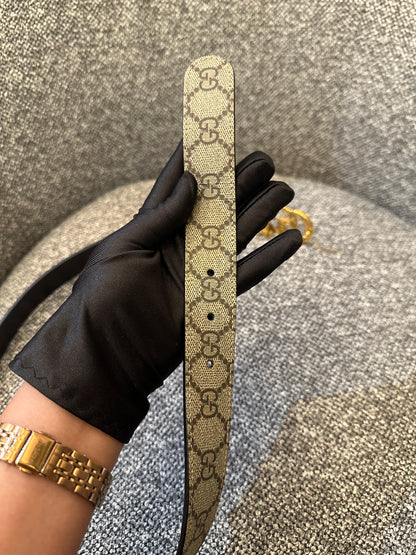 Gucci GG Marmont Reversible Belt in Beige and Ebony Canvas Leather