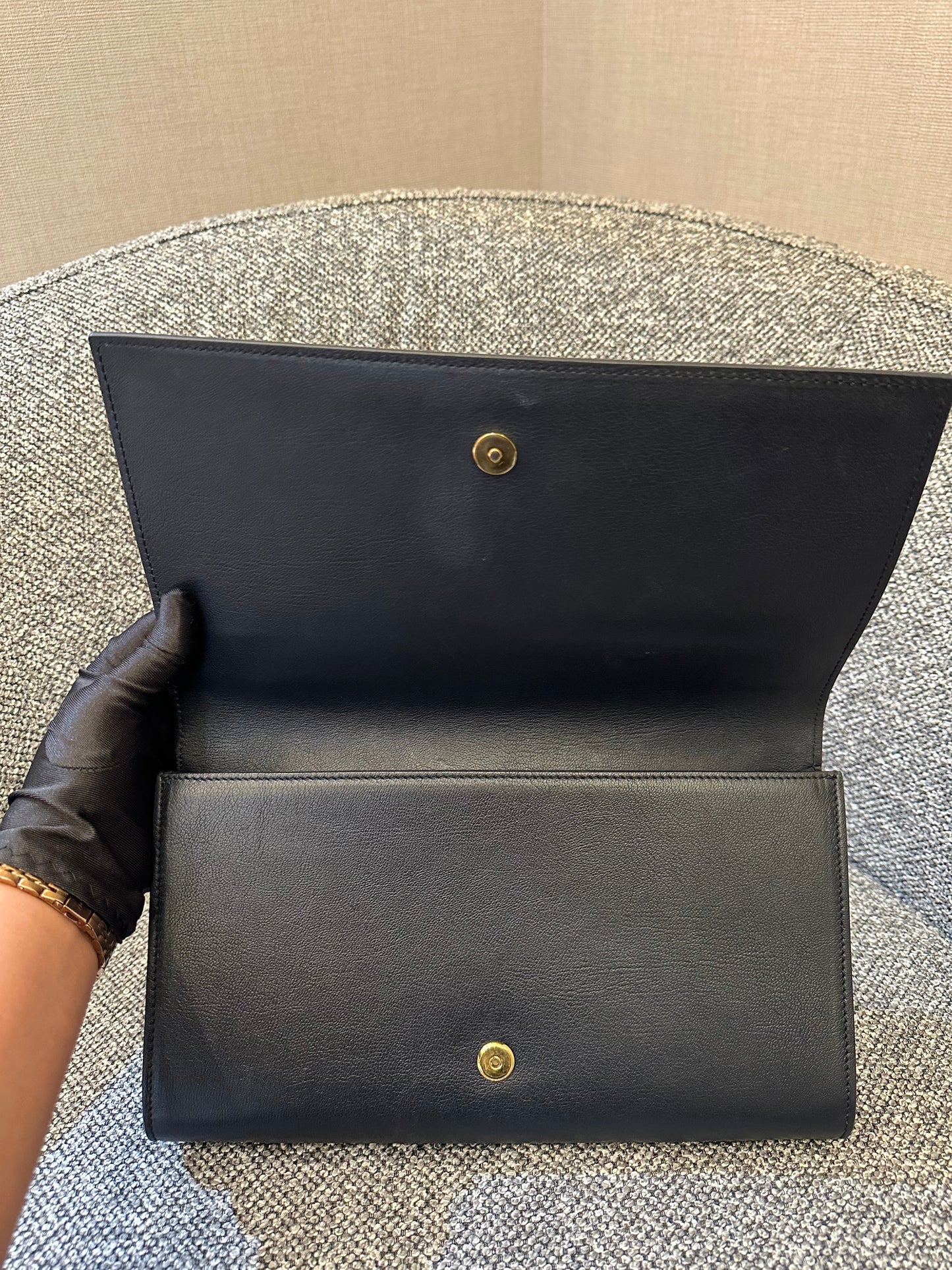 Yves Saint Laurent Belle De Jour Clutch in Navy Blue Leather
