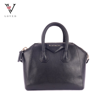 Givenchy Antigona Satchel in Black Leather