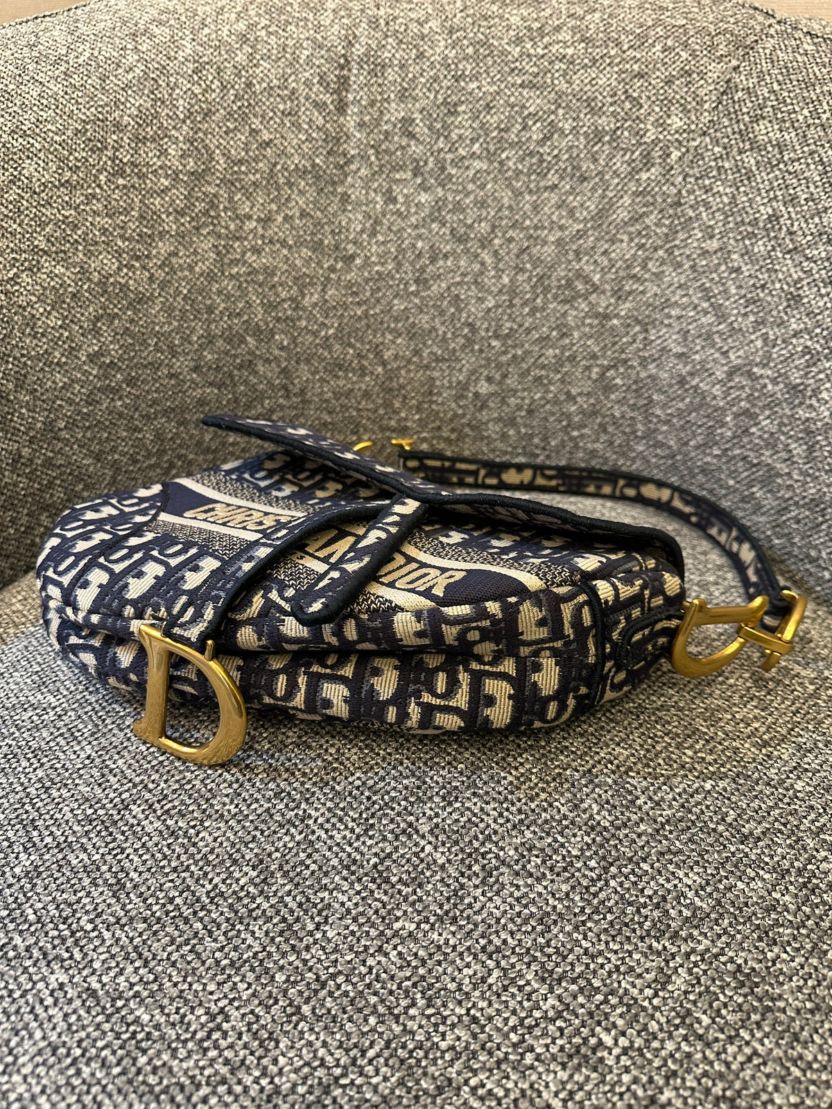 Christian Dior Medium Saddle Bag In Blue Dior Oblique Embroidery