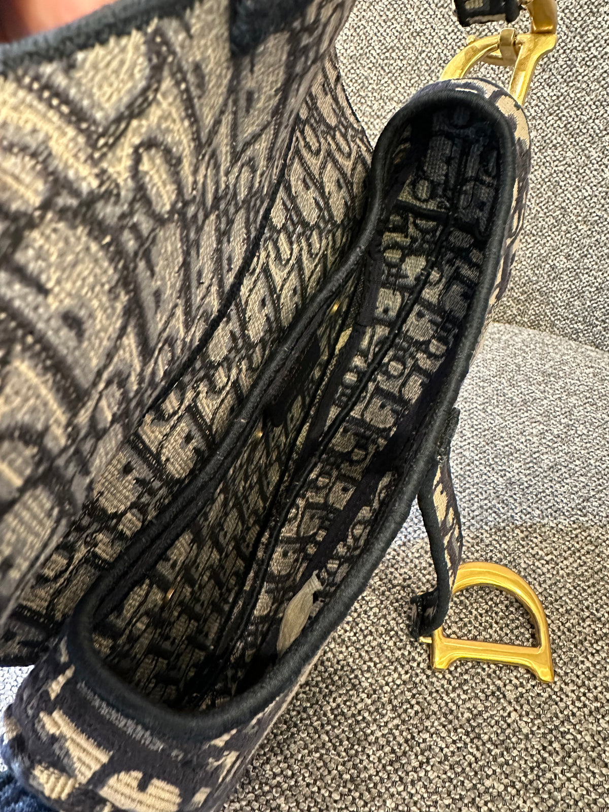 Christian Dior Medium Saddle Bag In Blue Dior Oblique Embroidery